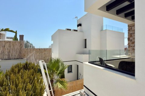 Apartament w Finestrat, Alicante, Hiszpania 155 mkw. nr 168813 – zdjęcie 8