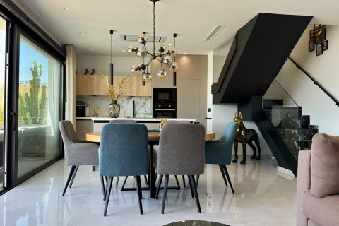 Apartament w Finestrat, Alicante, Hiszpania 155 mkw. nr 168813 – zdjęcie 25