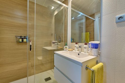 Huoneisto myytävänä Alicante, Espanja, 3 makuuhuonetta, 136 m2 No. 168814 - kuva 12