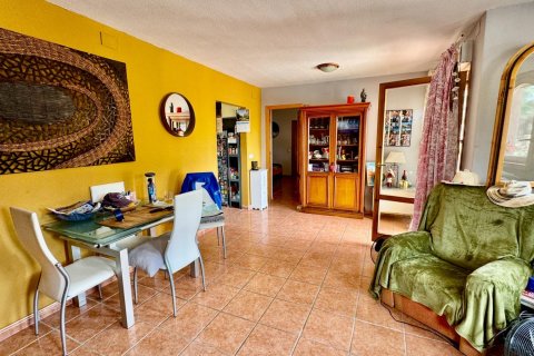 House for sale in Relleu, Alicante, Spain 3 bedrooms, 135 sq.m. No. 168811 - photo 10