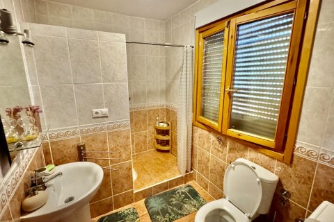 House for sale in Relleu, Alicante, Spain 3 bedrooms, 135 sq.m. No. 168811 - photo 14