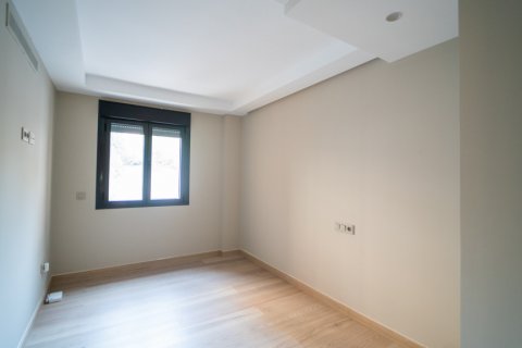 Apartment for sale Malaga, Spain 4 bedrooms, 225 sq.m. No. 107575 - photo 9