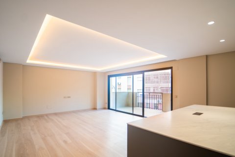 Apartment for sale Malaga, Spain 4 bedrooms, 225 sq.m. No. 107575 - photo 7