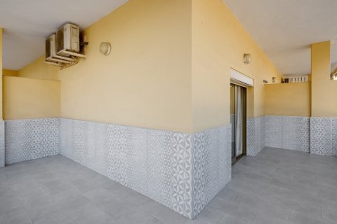 Apartment for sale Fuengirola, Malaga, Spain 2 bedrooms, 126 sq.m. No. 107573 - photo 19