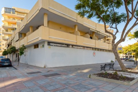 Apartment for sale Fuengirola, Malaga, Spain 2 bedrooms, 126 sq.m. No. 107573 - photo 30