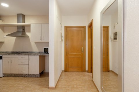 Apartment for sale Fuengirola, Malaga, Spain 2 bedrooms, 126 sq.m. No. 107573 - photo 8