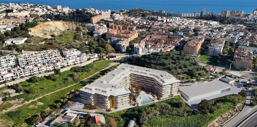 Apartment à Fuengirola, Malaga, Espagne 2 chambres, 106 m2 No. 143035