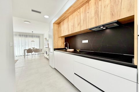 Duplex for sale Cox, Alicante, Spain 3 bedrooms, 81 sq.m. No. 134693 - photo 9