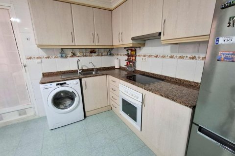 Продажа квартиры в Аликанте, Испания 3 спальни, 127м2 №149717 - фото 13