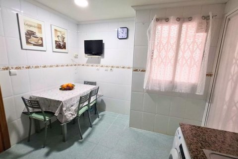 Продажа квартиры в Аликанте, Испания 3 спальни, 127м2 №149717 - фото 12