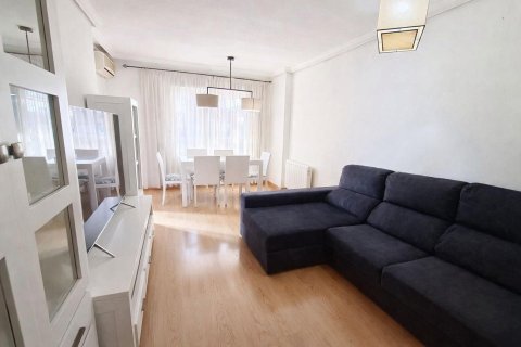 Продажа квартиры в Аликанте, Испания 3 спальни, 127м2 №149717 - фото 6