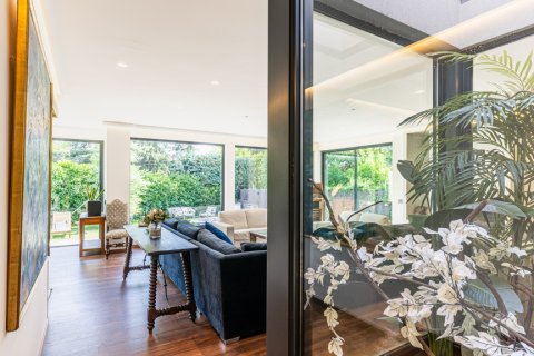 Villa en venta en Majadahonda, Madrid, España 4 dormitorios, 429 m2 No. 149719 - foto 6