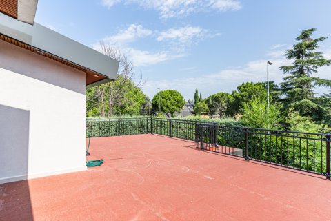 Villa en venta en Majadahonda, Madrid, España 4 dormitorios, 429 m2 No. 149719 - foto 28
