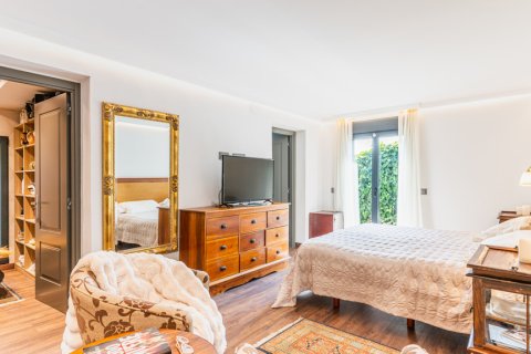 Villa en venta en Majadahonda, Madrid, España 4 dormitorios, 429 m2 No. 149719 - foto 17