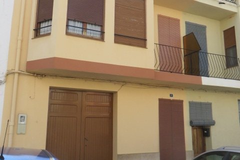 Townhouse zum Verkauf in Benlloc, Castellon, Spanien 4 Schlafzimmer, 336 m2 Nr. 184703 - Foto 3