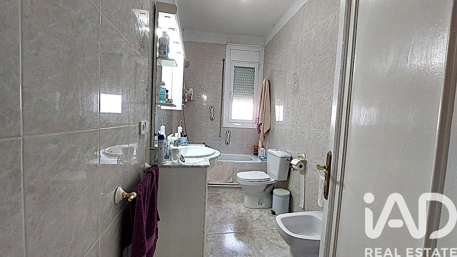 Appartamento a Calaf, Barcelona, Spagna 4 camere da letto, 138 mq. N° 184701