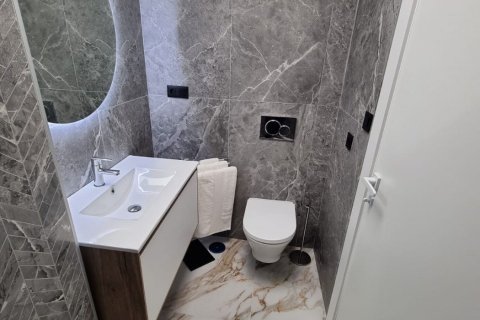 Huoneisto myytävänä Guardamar del Segura, Alicante, Espanja, 3 makuuhuonetta, 130 m2 No. 74729 - kuva 9