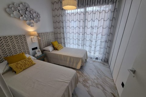 Apartamento en venta en Guardamar del Segura, Alicante, España 3 dormitorios, 130 m2 No. 74729 - foto 13