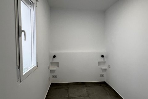 Apartment for sale in Madrid, Spain 2 bedrooms, 51 sq.m. No. 181686 - photo 3