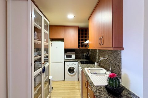 Продажа квартиры в Льорет-де-Мар, Герона, Испания 2 спальни, 61м2 №181688 - фото 13