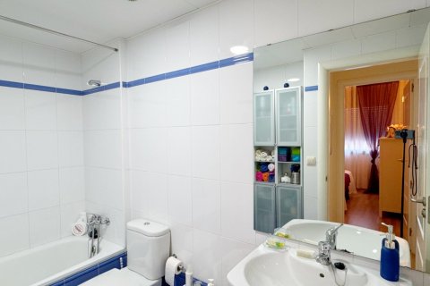 Продажа квартиры в Льорет-де-Мар, Герона, Испания 2 спальни, 61м2 №181688 - фото 21