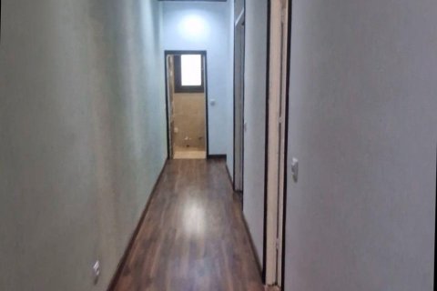 Apartment for sale in Madrid, Spain 4 bedrooms, 163 sq.m. No. 181685 - photo 13