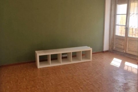 Apartment for sale in Madrid, Spain 4 bedrooms, 163 sq.m. No. 181685 - photo 2