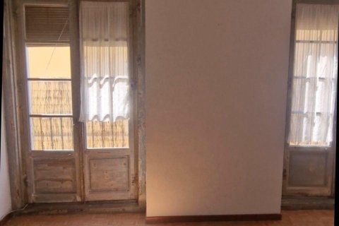 Apartment for sale in Madrid, Spain 4 bedrooms, 163 sq.m. No. 181685 - photo 5