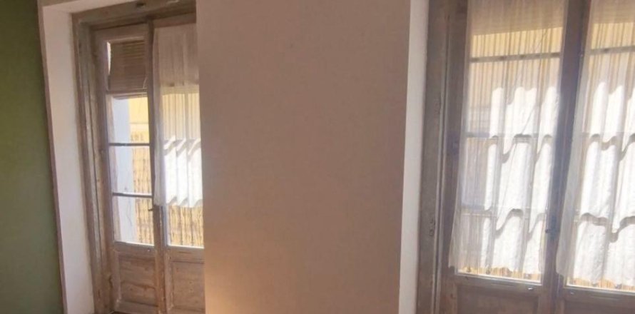 Apartment in Madrid, Spain 4 bedrooms, 163 sq.m. No. 181685