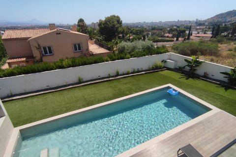 Villa à vendre à Alicante, Espagne, 5 chambres, 361 m2 No. 181684 - photo 5