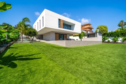 Villa zum Verkauf in Alicante, Spanien 5 Schlafzimmer, 361 m2 Nr. 181684 - Foto 2