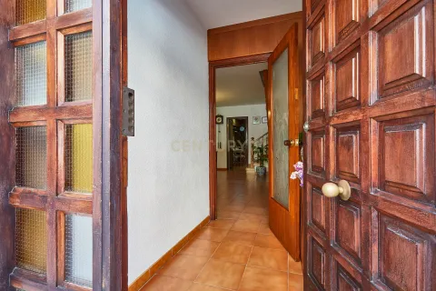 House for sale in Vilassar de Mar, Barcelona, Spain 3 bedrooms, 110 sq.m. No. 167109 - photo 5