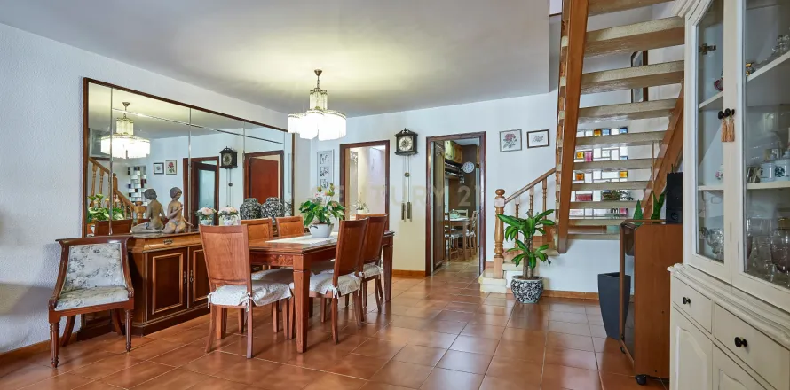 House in Vilassar de Mar, Barcelona, Spain 3 bedrooms, 110 sq.m. No. 167109