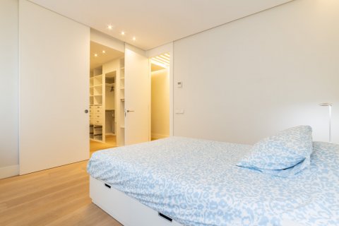 Apartamento en alquiler Madrid, España 3 dormitorios, 220 m2 No. 107192 - foto 9
