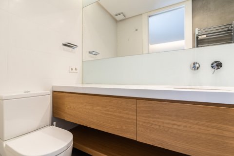 Apartamento en alquiler Madrid, España 3 dormitorios, 220 m2 No. 107192 - foto 6