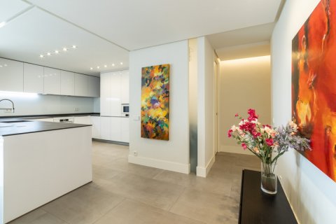 Apartamento en alquiler Madrid, España 3 dormitorios, 220 m2 No. 107192 - foto 15