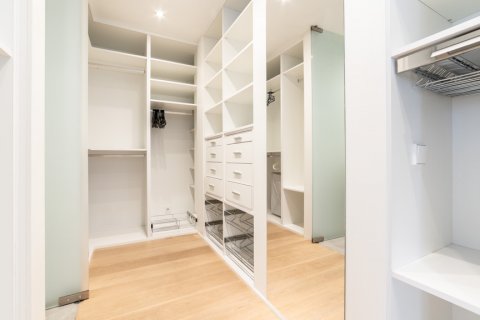 Apartamento en alquiler Madrid, España 3 dormitorios, 220 m2 No. 107192 - foto 11
