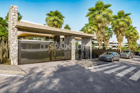 Apartament w Estepona, Malaga, Hiszpania 2 sypialnie, 83 mkw. nr 193700 – zdjęcie 2