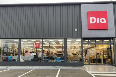 Commercial property for sale in Madrid, Spain No. 144130 - photo 1