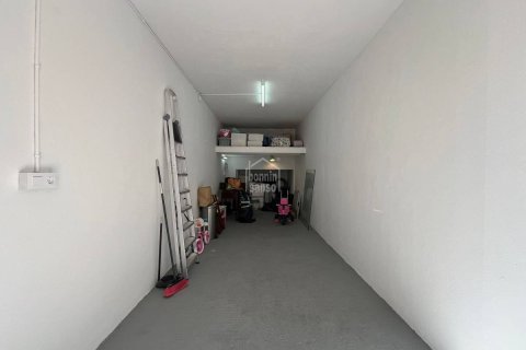Garage a Es Castell, Menorca, Spagna 26 mq. N° 183182