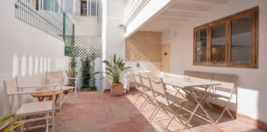 Townhouse in Mahon, Menorca, Spanien 4 Schlafzimmer, 199 m2 Nr. 183179
