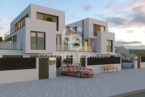 House for sale in A Coruna, Spain 4 bedrooms, 362 sq.m. No. 158605 - photo 2