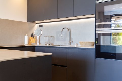 Продажа квартиры в Салоу, Таррагона, Испания 2 спальни, 80м2 №158606 - фото 12