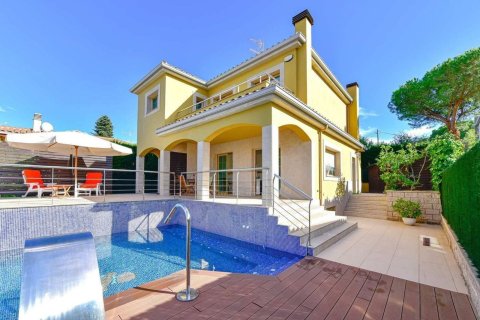 Māja Platja D'aro, Girona, Spānijā 4 istabas, 238 m2 Nr. 168503