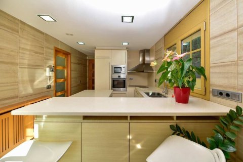 House à vendre à Platja D'aro, Girona, Espagne, 4 chambres, 238 m2 No. 168503 - photo 14
