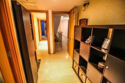 Huoneisto myytävänä Calafell, Tarragona, Espanja, 3 makuuhuonetta, 135 m2 No. 168500 - kuva 29
