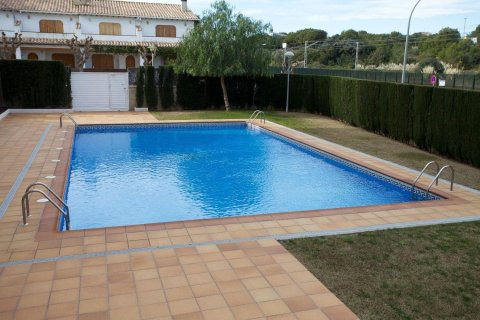 Huoneisto myytävänä Calafell, Tarragona, Espanja, 3 makuuhuonetta, 135 m2 No. 168500 - kuva 4