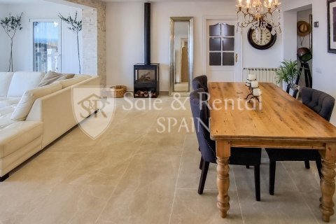 Сasa en venta en Lloret de Mar, Gerona, España 6 dormitorios, 175 m2 No. 168505 - foto 5