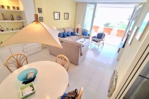 Apartment for sale in Coma-Ruga, Tarragona, Spain 3 bedrooms, 90 sq.m. No. 168501 - photo 12