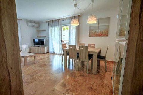 Huoneisto myytävänä Calafell, Tarragona, Espanja, 3 makuuhuonetta, 113 m2 No. 168499 - kuva 9